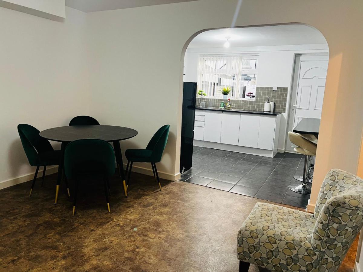 Liberty Inn Room With Sharing Toilet And Kitchen Liverpool Zewnętrze zdjęcie