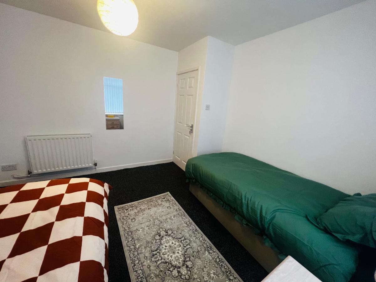 Liberty Inn Room With Sharing Toilet And Kitchen Liverpool Zewnętrze zdjęcie