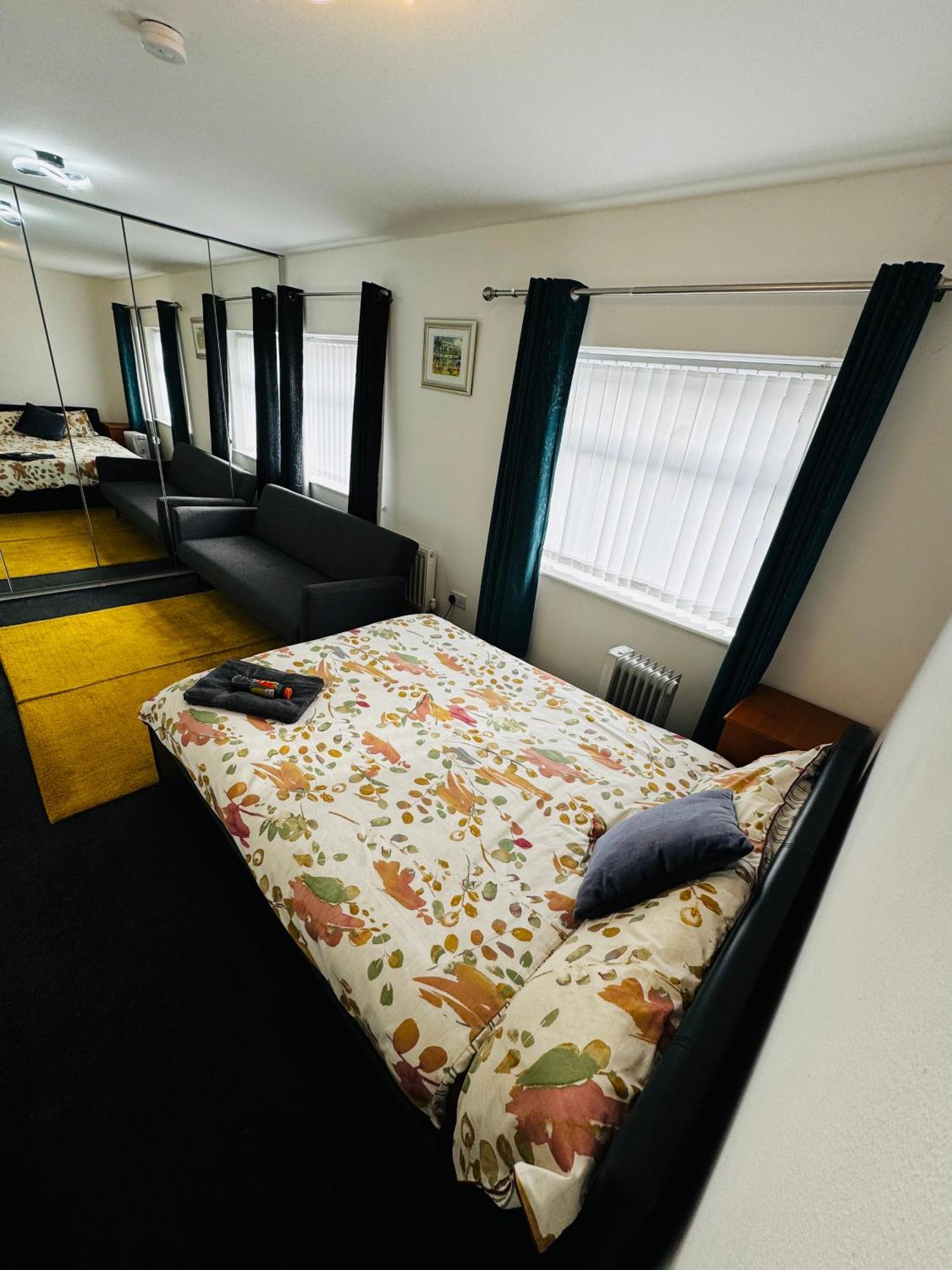 Liberty Inn Room With Sharing Toilet And Kitchen Liverpool Zewnętrze zdjęcie
